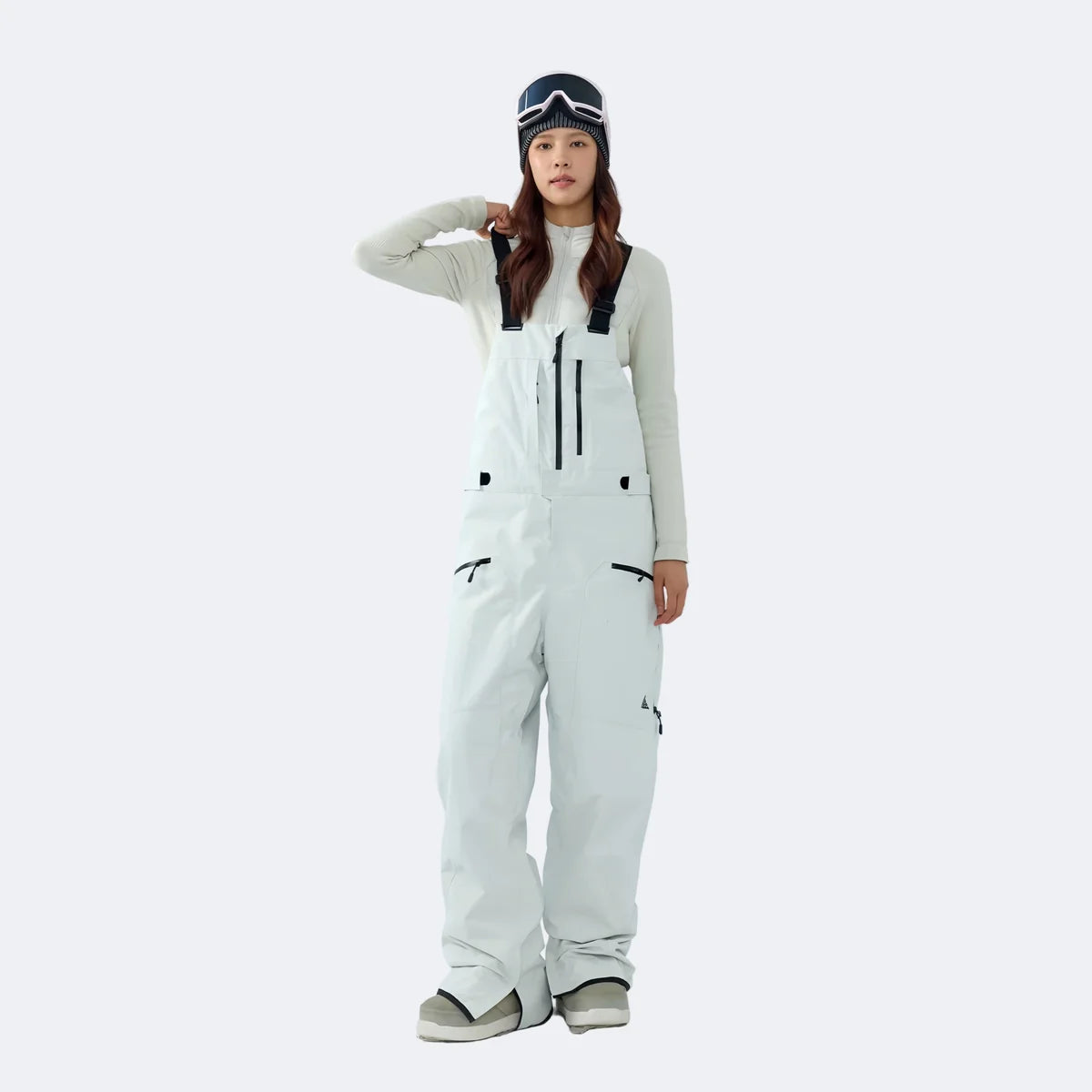 The Ski Snow Pants Buying Guide: Lightweight, Fleece-Lined, or Insulated?