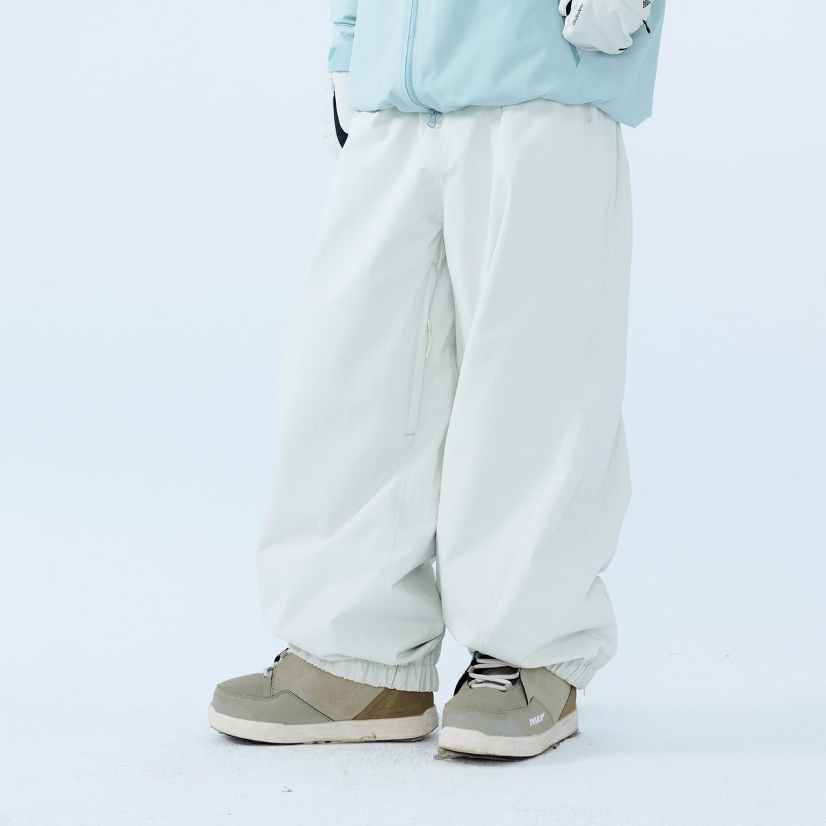 Waterproof Fleece-lined Loose-fit Insulated Snowboard Pants – Unisex