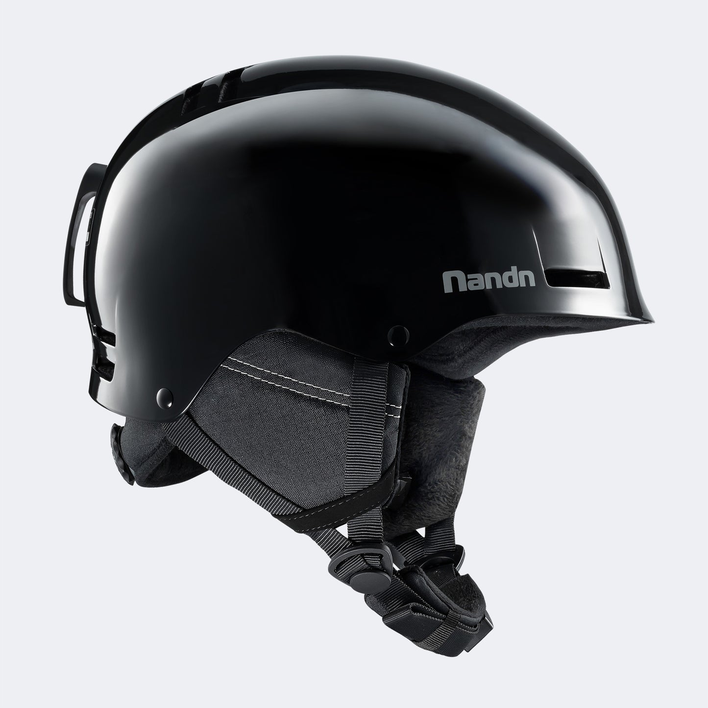 Small brim warm and shockproof ski helmet NT30
