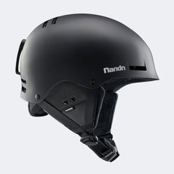 Warm and impact-resistant ski helmet NT30II