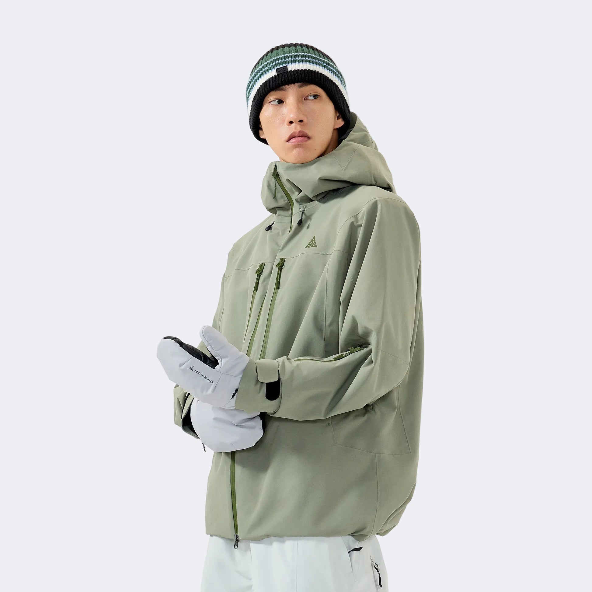 Pine gray-green