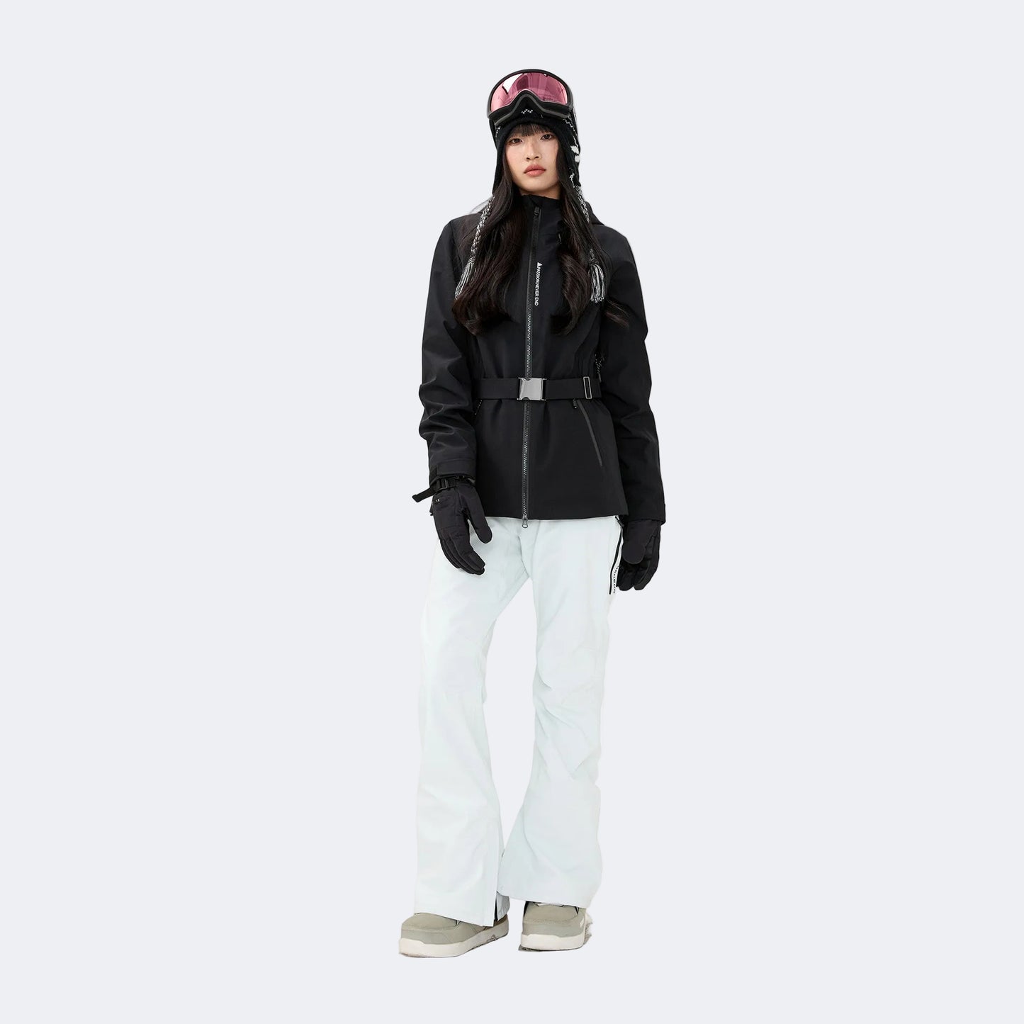 Black jacket + white pants