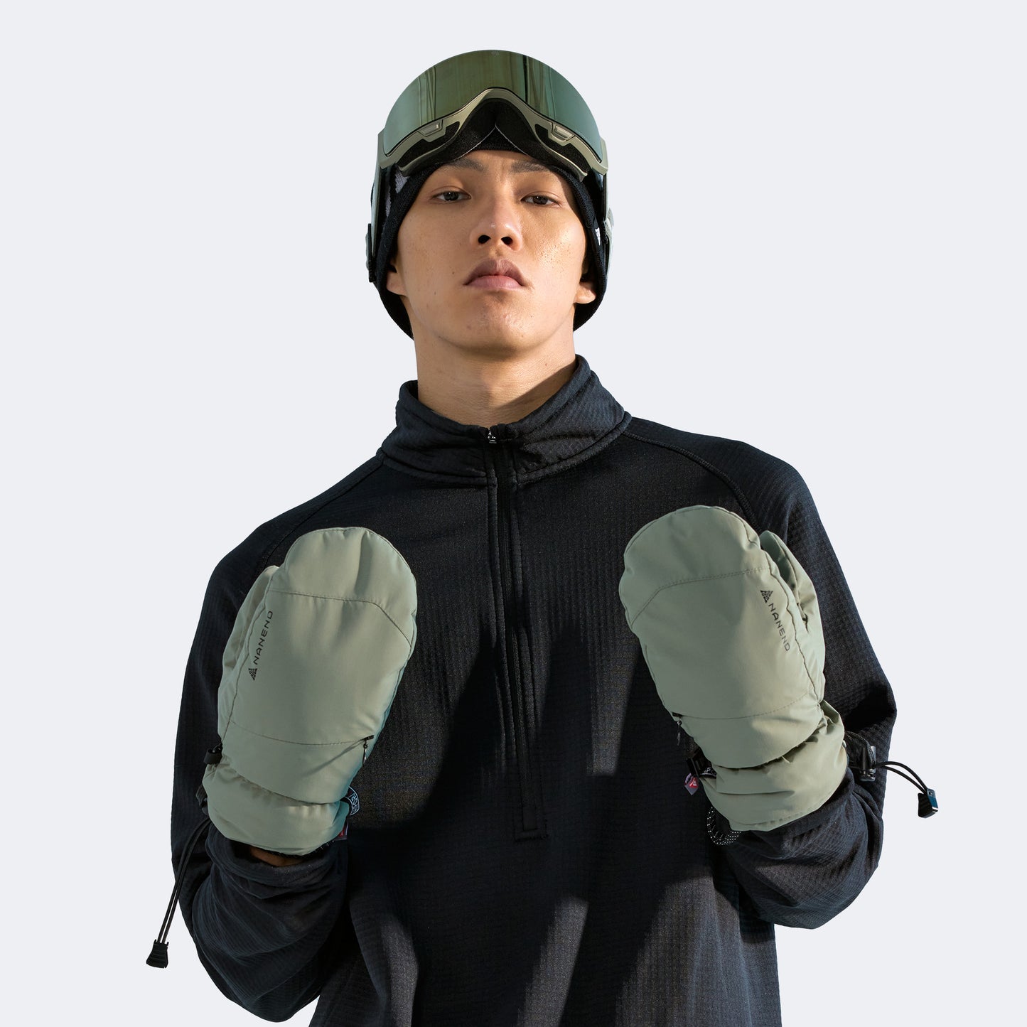 Gold Primaloft® Waterproof Thermal Ski Gloves – Wear-Resistant