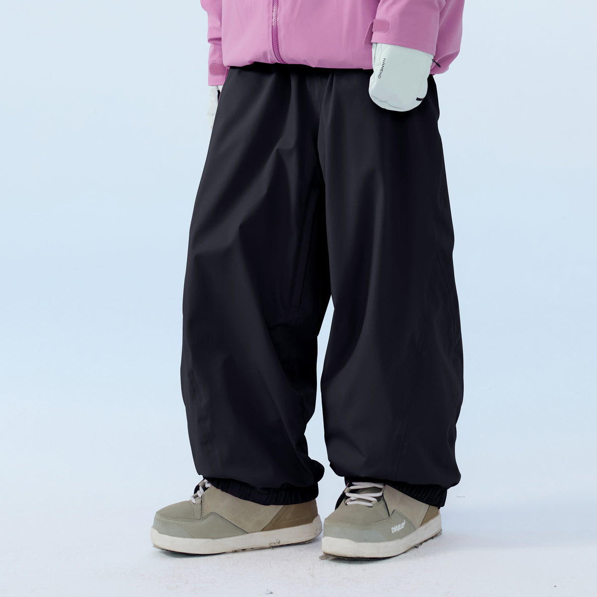 Waterproof Fleece-lined Loose-fit Insulated Snowboard Pants – Unisex