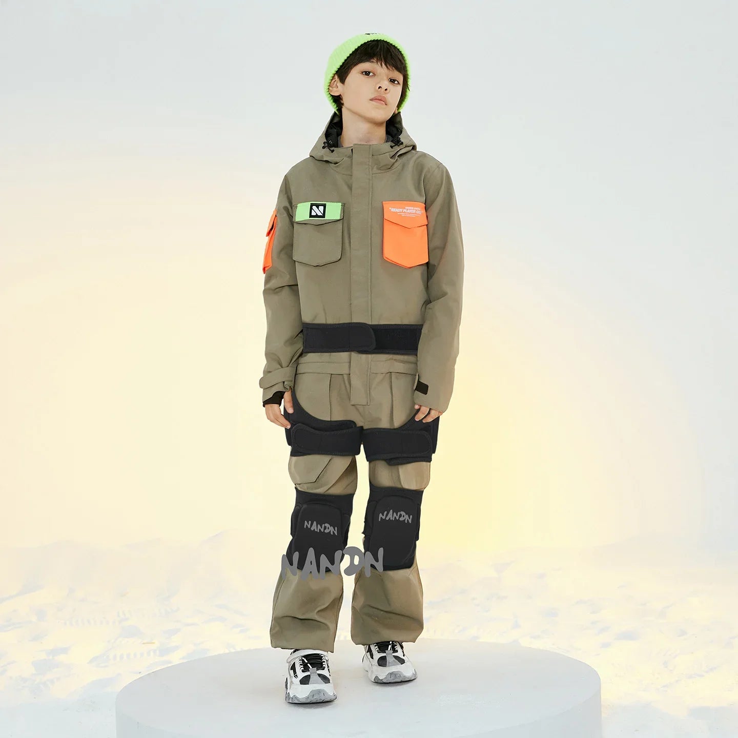 Protections hanches et genoux NANEND pour enfants, résistantes aux chutes, à usure rapide et avec rembourrage épais. 