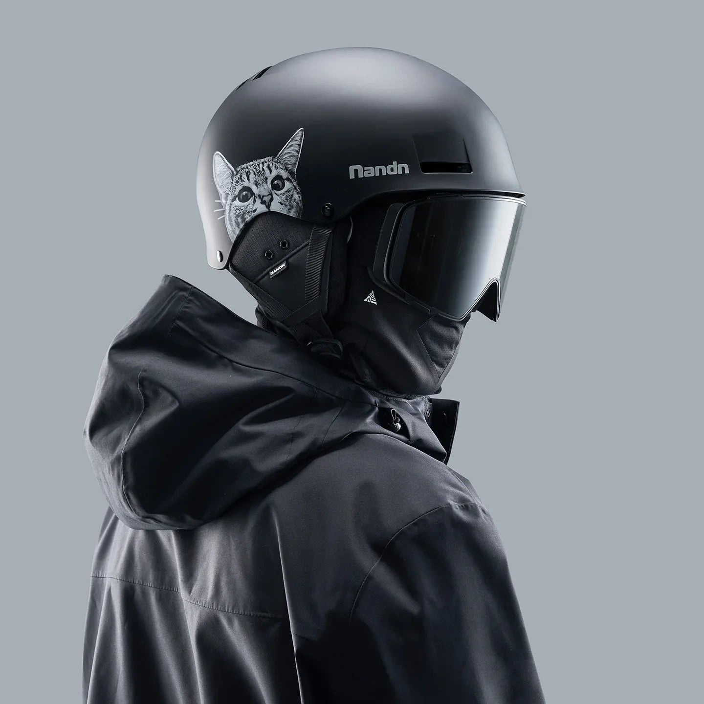 NANEND Small brim warm and shockproof ski helmet NT30