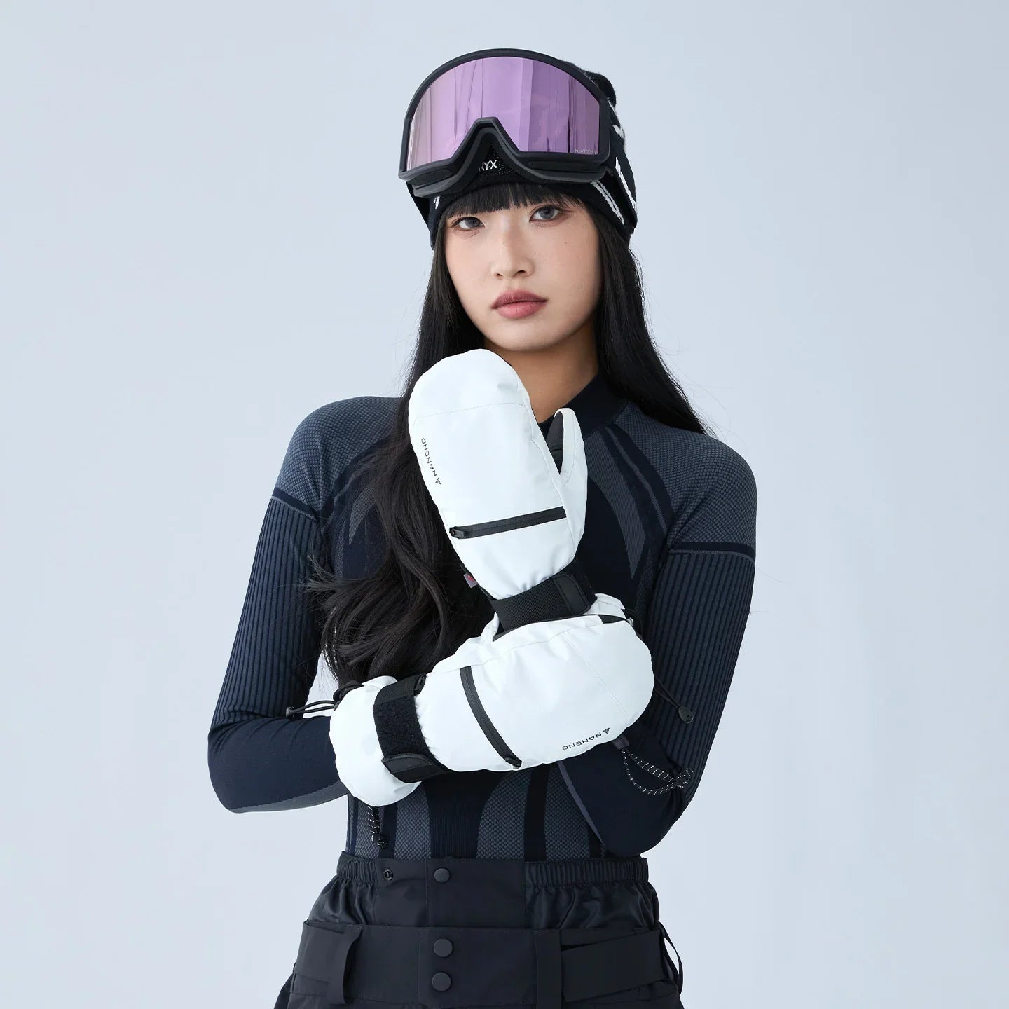 NANEND Gold Standard P-Cotton Filled Professional Warm Ski Gloves