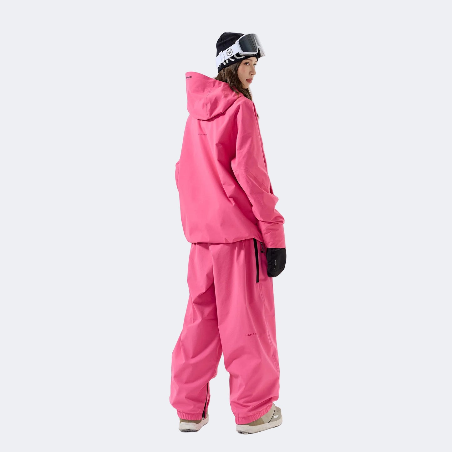 Moldy pink