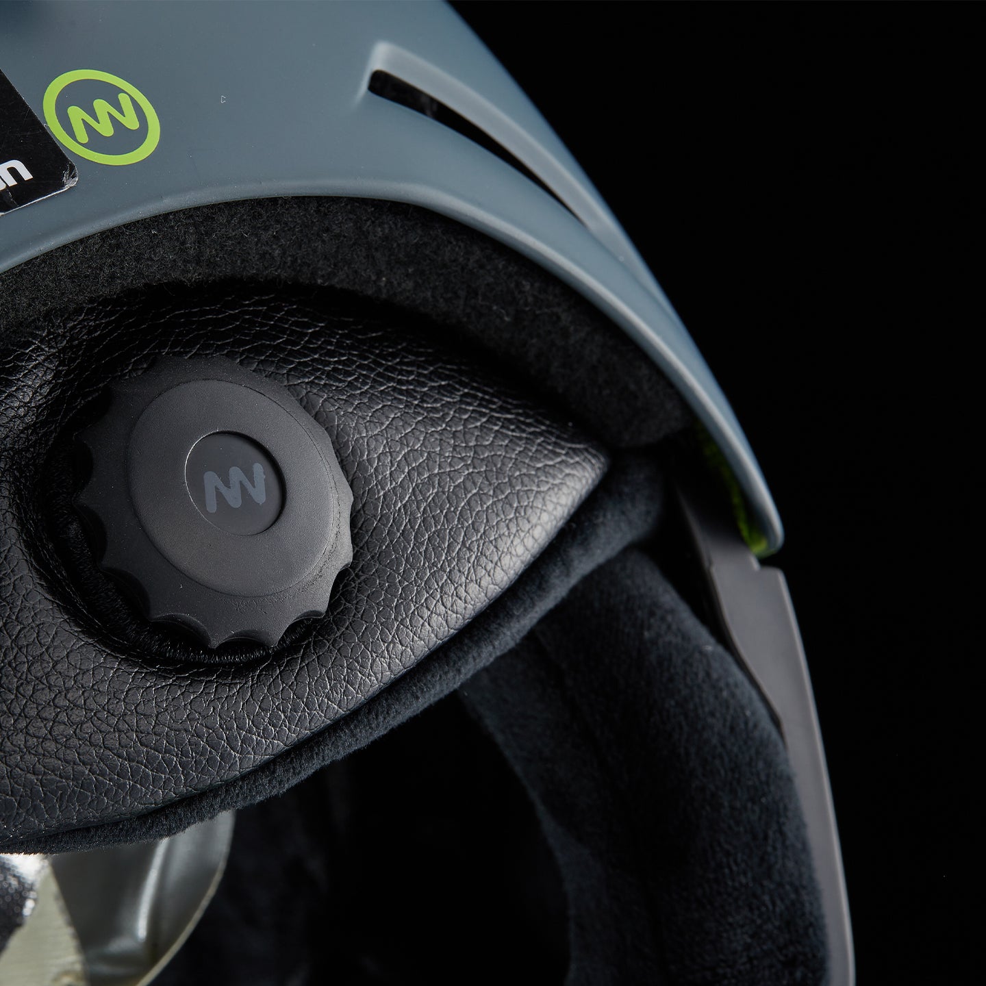 NANEND MIPS Carbon Fiber Ski Helmet for Women and Men