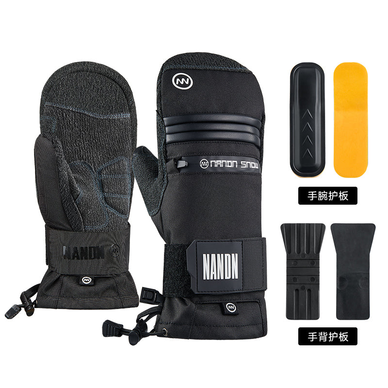 Skihandschuhe zum Schutz der Handgelenke