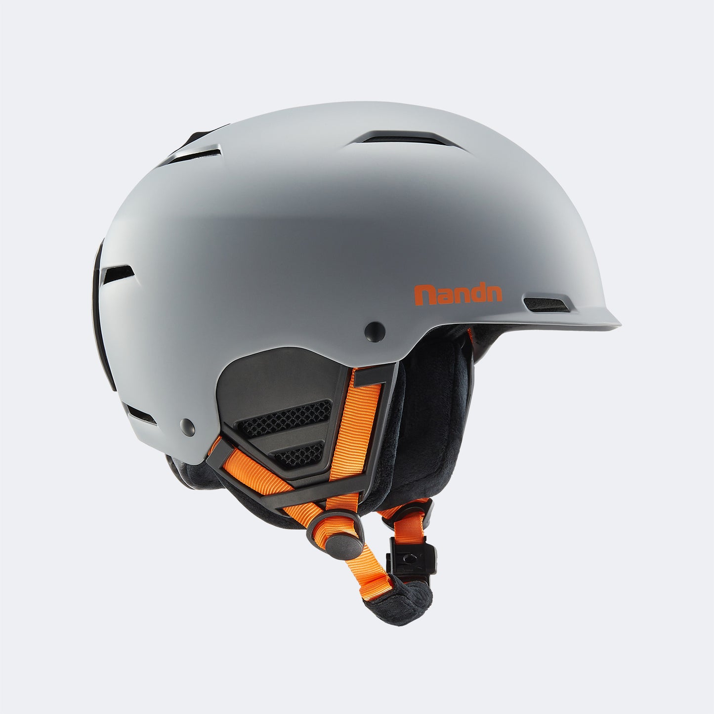 Adjustable ventilated ski helmet NT32