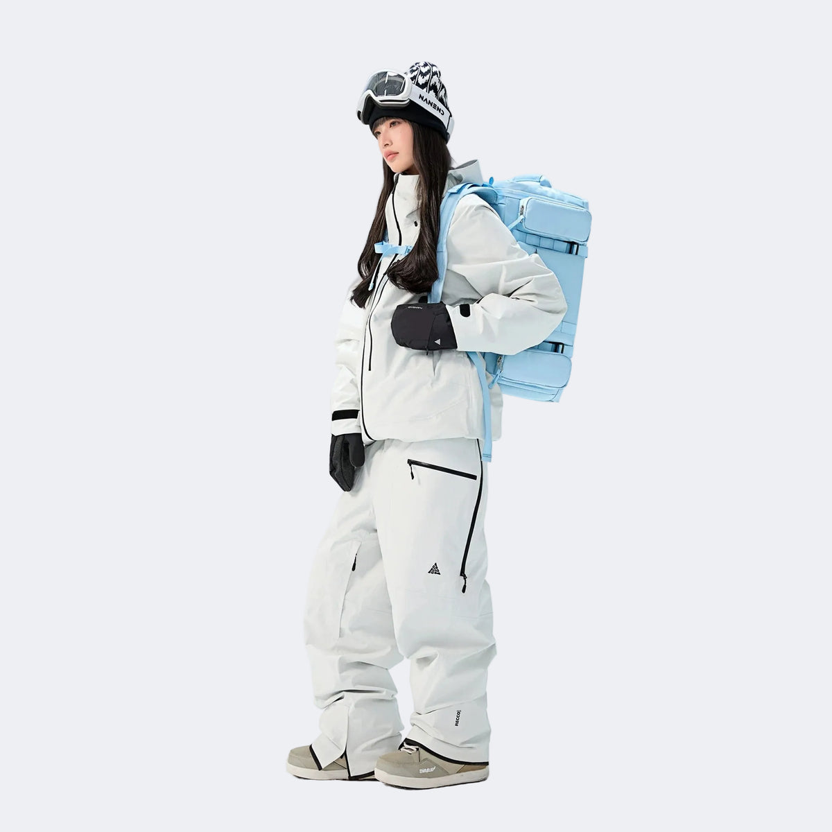 30L Multifunctional Ski Backpack with Wet/Dry Separation Compartment