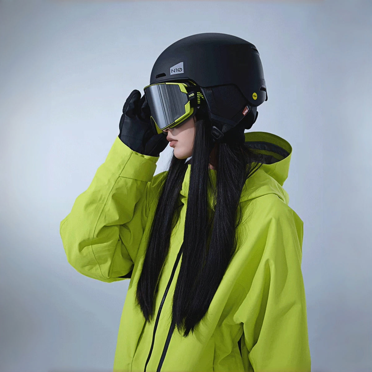 N10 SLIDE PRO Lightweight Mips Snow Helmet (Phantom Black) – NANEND