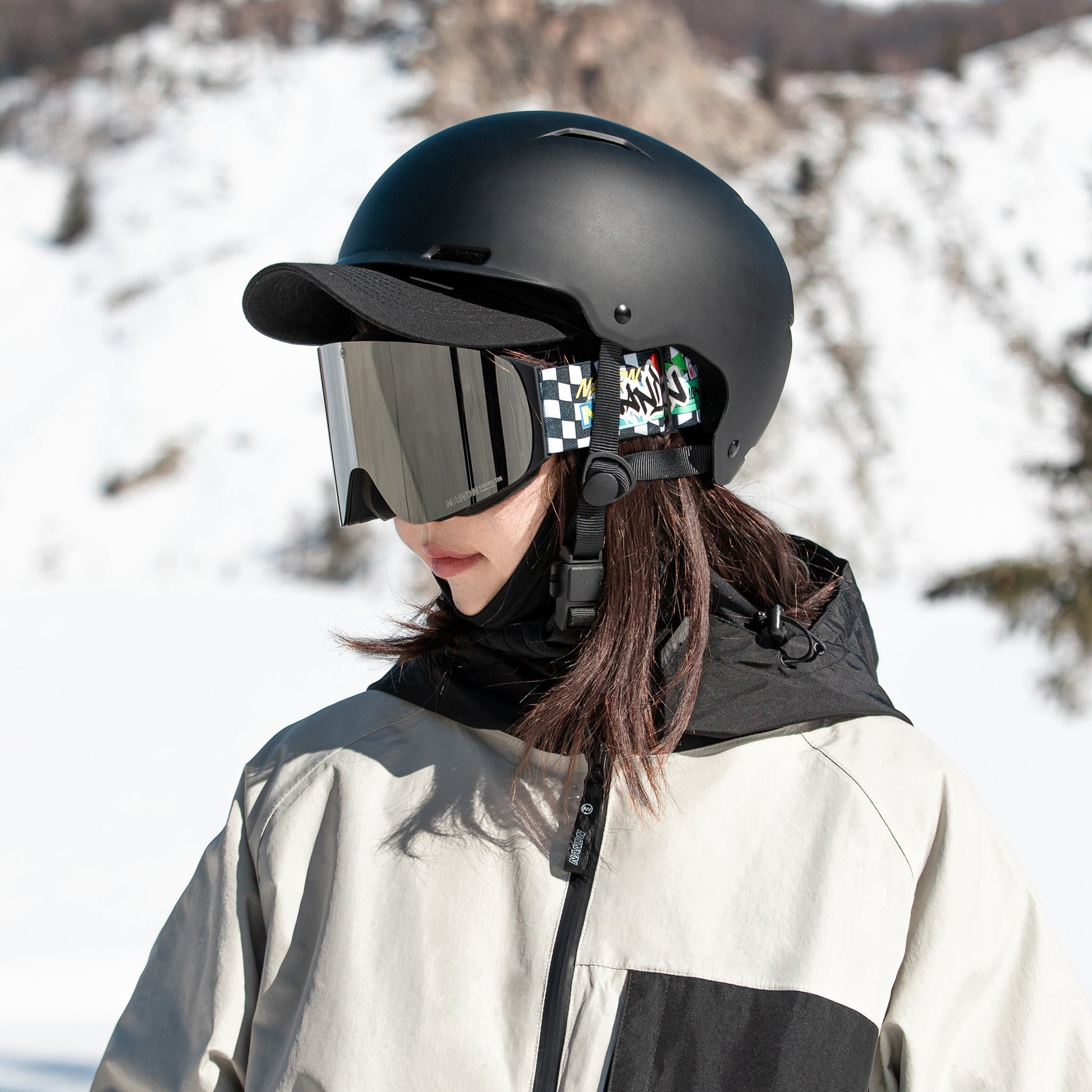 Adjustable ventilated ski helmet NT32 - NANEND