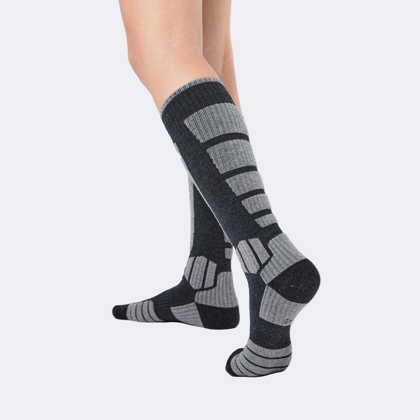 Antimicrobial Thermal Merino Wool Pro Ski Socks – Unisex - NANEND