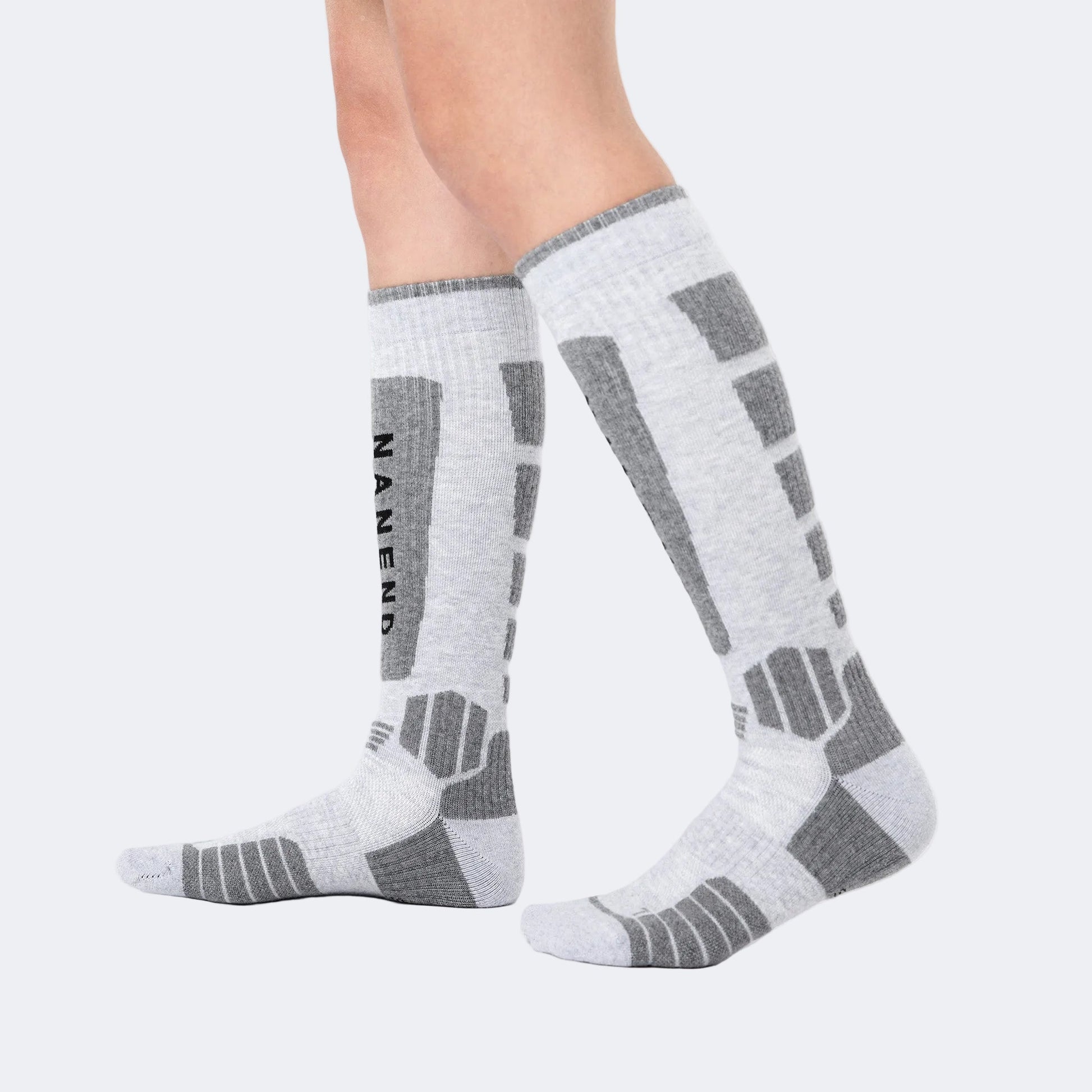 Antimicrobial Thermal Merino Wool Pro Ski Socks – Unisex - NANEND