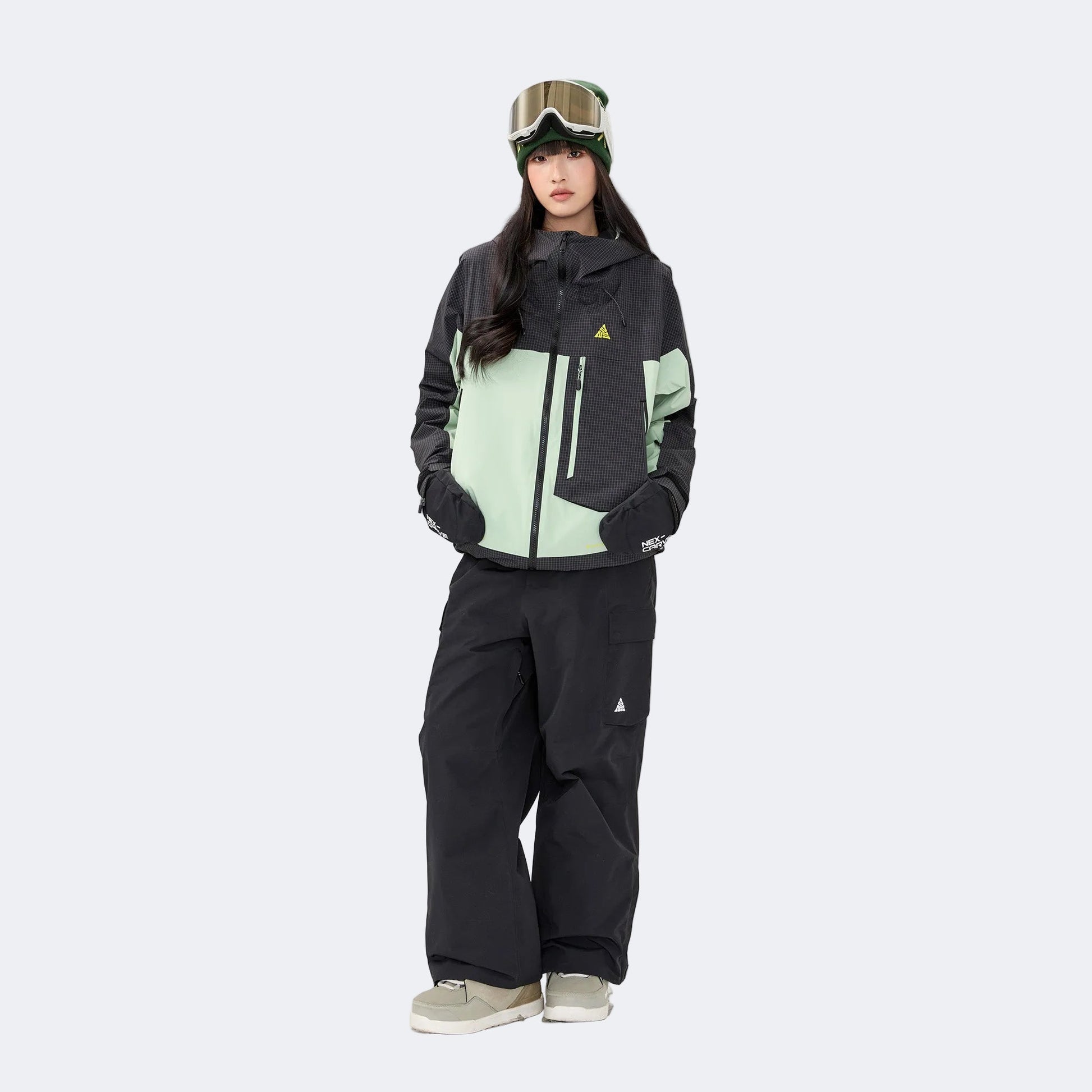 Plaid color-blocked warm workwear-style ski suit - Unisex - NANEND（
Black and green top + Black pants）