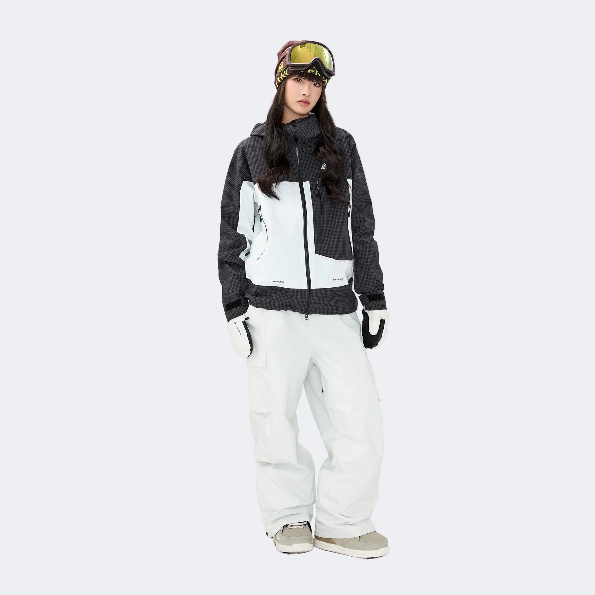 Plaid color-blocked warm workwear-style ski suit - Unisex - NANEND（
Black and white top + Snow Mountain White Pants）